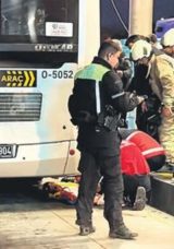 Metrob&uuml;s Kadının Ayağını Ezdi