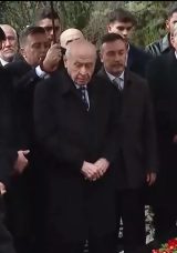 MHP Lideri Bah&ccedil;eli Alparslan T&uuml;rkeş'in Kabrinde