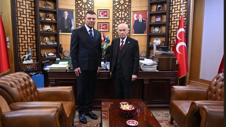 MHP'de İzzet Ulvi Y&ouml;nter'in Yerine &Ouml;zg&uuml;r Bayraktar Atandı