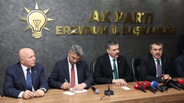 Milli Eğitim Bakanı Yusuf Tekin'den CHP i&ccedil;in Tosun Paşa filmi benzetmesi!