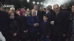 MİT Başkanı Kalın ile TBMM Sanayi Komisyonu Başkanı Varank, vatandaşlarla bir araya geldi