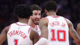 NBA'de Rockets, Alperen Şeng&uuml;n'&uuml;n "double-double" Yaptığı Ma&ccedil;ta Lakers'a Yenildi