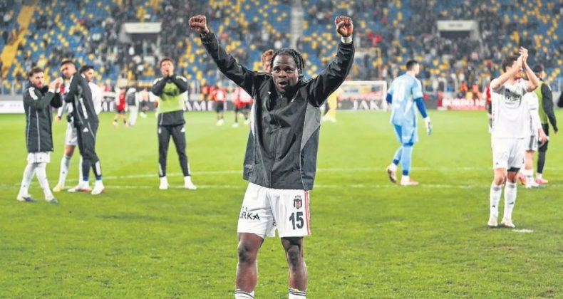 Olaitan: Her yerde oynarım