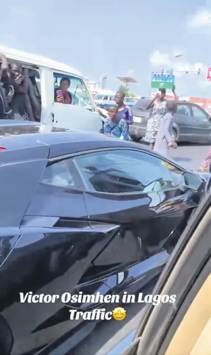 Victor Osimhen Lamborghini Revuelto