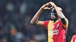 Osimhen&rsquo;in aklı Fenerbah&ccedil;e&rsquo;de!