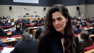 &Ouml;ğrencisi tarafından &ouml;ld&uuml;r&uuml;lm&uuml;şt&uuml;! Belediyeden Fatma Nur &Ccedil;elik kararı