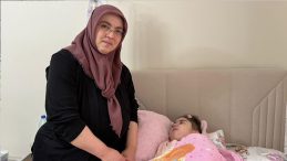 &Ouml;ks&uuml;r&uuml;k Şikayeti ile Kliniğe G&ouml;t&uuml;r&uuml;len Merve Engelli Kaldı | Anne: &Ccedil;ocuğumuz G&ouml;z&uuml;m&uuml;z&uuml;n &Ouml;n&uuml;nde Gitti