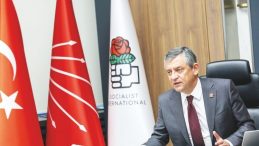 &Ouml;zel: Bombayla demokrasi ithal edilemez