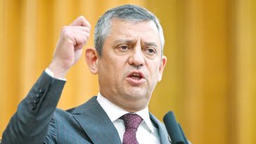 &Ouml;zel: İran halkının yanındayız