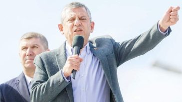 &Ouml;zel&rsquo;den İsrail ve ABD&rsquo;ye tepki: İran&rsquo;ın kararını İran halkı verir