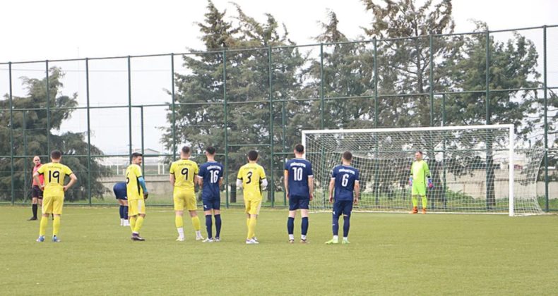 Penaltı atmak i&ccedil;in 226 kilometre yol gittiler!