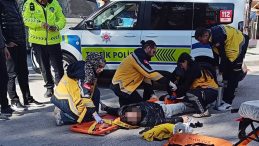 Plakayı bezle kapattı, polisten ka&ccedil;tı: Motosikletli gen&ccedil; hayatını kaybetti