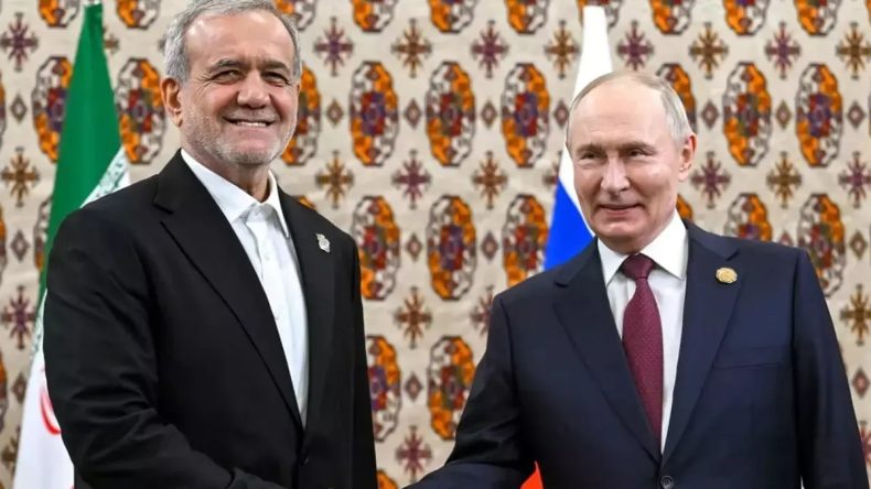 Putin, İran Cumhurbaşkanı Pezeşkiyan ile Telefonda G&ouml;r&uuml;şt&uuml;