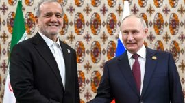 Putin, İran Cumhurbaşkanı Pezeşkiyan ile Telefonda G&ouml;r&uuml;şt&uuml;