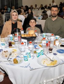 "Şehit aileleri ve gazilerimiz g&ouml;z bebeğimizdir"