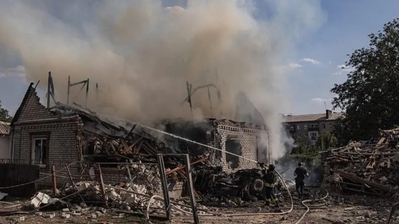 Rusya Savunma Bakanlığı: Donetsk'te 2 Yerleşim Birimini Ele Geçirdik