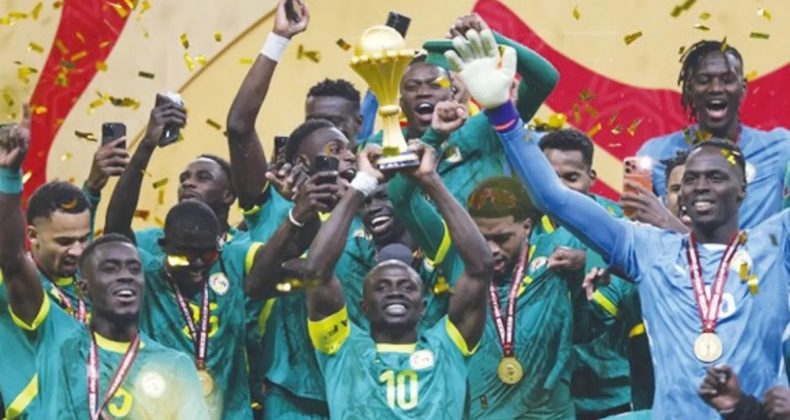 Şampiyonluk el değiştirdi! Kupa Fas&rsquo;ın!