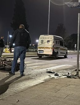 Samsun'da minib&uuml;sle motosiklet &ccedil;arpıştı: 1 &ouml;l&uuml;