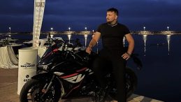 Samsun'da otomobille &ccedil;arpışan motosikletin s&uuml;r&uuml;c&uuml;s&uuml; yaşamını yitirdi