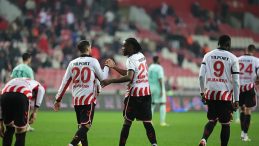 Samsunspor, Kayserispor&rsquo;u 90+3&rsquo;te devirdi!