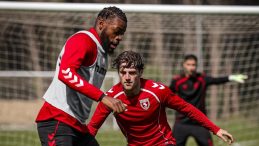 Samsunspor'da Fenerbah&ccedil;e ma&ccedil;ı mesaisi başladı!