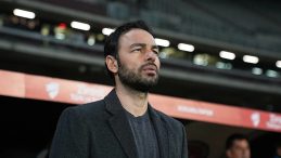 Sel&ccedil;uk İnan: "Sakatlıklar var"