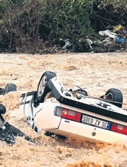 Sele kapılan ara&ccedil;ta bir kişi &ouml;ld&uuml;