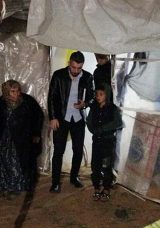 Seracının sır &ouml;l&uuml;m&uuml;: 3 &ccedil;ocuk annesi kadın evinde tek kurşunla vuruldu