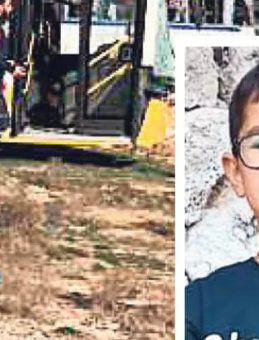 Seyir Halindeki Ara&ccedil; Yolcu Otob&uuml;s&uuml;yle &Ccedil;arpıştı