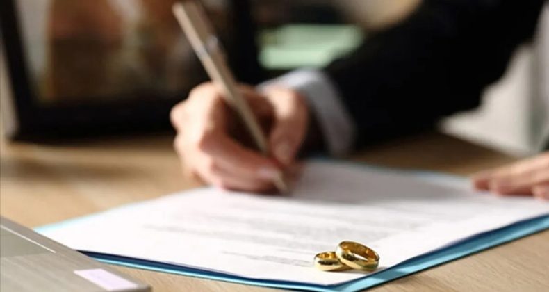 SGK'dan Usuls&uuml;zl&uuml;k Denetimi: Hileli Boşanan 2 Bin 606 Kişinin Aylığı Kesildi