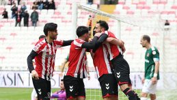 Sivasspor'a Tek Gol Yetti!