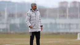 Sivasspor'da İsmet Taşdemir'den Rey Manaj s&ouml;zleri!