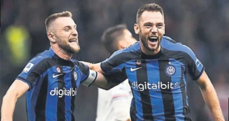 Skriniar&rsquo;ın Arkadaşı De Vrij F.Bah&ccedil;e&rsquo;ye