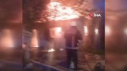 Sobadan &ccedil;ıkan yangın evi k&uuml;l etti
