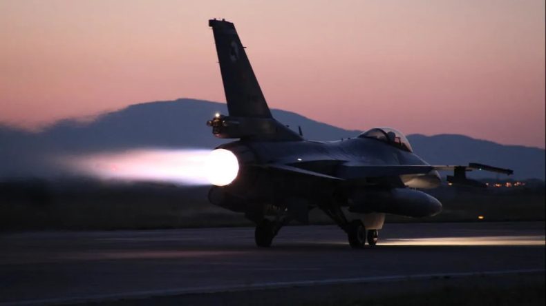 Son dakika: 6 F-16 KKTC'ye konuşlandı