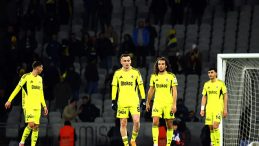 Son dakika haberi: Fenerbah&ccedil;e zirve yarışında ağır yara aldı! Lig sonuncusu Fatih Karag&uuml;mr&uuml;k kazandı