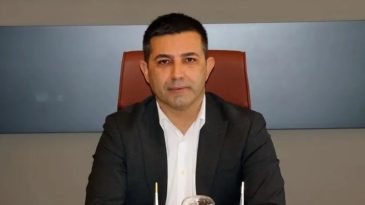 SON DAKİKA | Kuşadası Belediye Başkanı &Ouml;mer G&uuml;nel g&ouml;revden uzaklaştırıldı