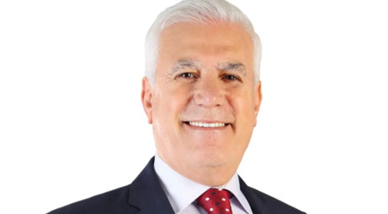 SON DAKİKA&hellip; Bursa B&uuml;y&uuml;kşehir Belediye Başkanı Mustafa Bozbey g&ouml;zaltına alındı
