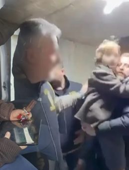 SON DAKİKA… Bursa’da 7 yıl sonra harabe evde bulunmuştu! Nazar’dan haber var: O benim çocuğum, geri istiyorum!