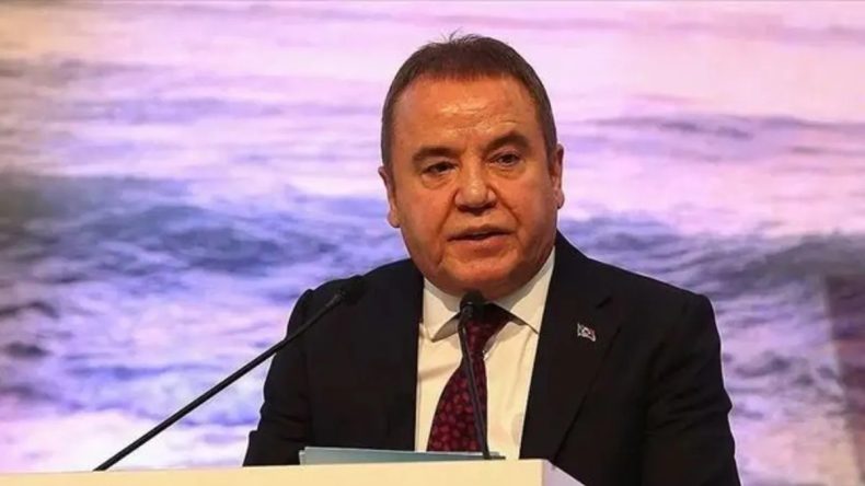 SON DAKİKA… Muhittin Böcek'in sağ kolu Yasin Yellice gözaltına alındı