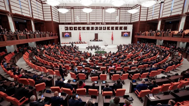 Sosyal Hizmetler Kanunu TBMM Başkanlığı'na sunuldu! Doğum izni artırılıyor