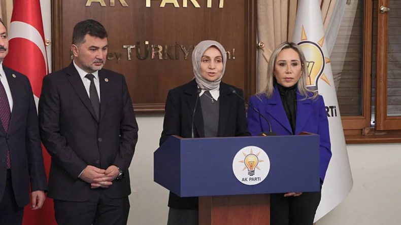 Sosyal medya d&uuml;zenlemesi Meclis'te: 15 yaş altına yasak geliyor!