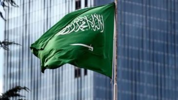 Suudi Arabistan: Samref Rafinerisi'ne bir İHA d&uuml;şt&uuml;