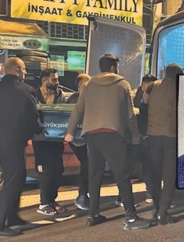 Takıntılı koca eşini katletti