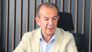 Tanju &Ouml;zcan G&ouml;revden Uzaklaştırıldı