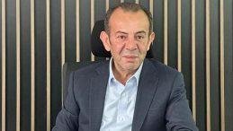 Tanju &Ouml;zcan hakkında 'şantaj' su&ccedil;undan dava a&ccedil;ıldı: 3 yıla kadar hapis istendi