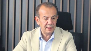Tanju &Ouml;zcan ve Yardımcısı Tutuklandı