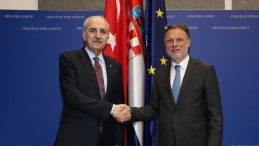 TBMM Başkanı Kurtulmuş, Hırvatistan Meclis Başkanı Jandrokovic ile g&ouml;r&uuml;şt&uuml;