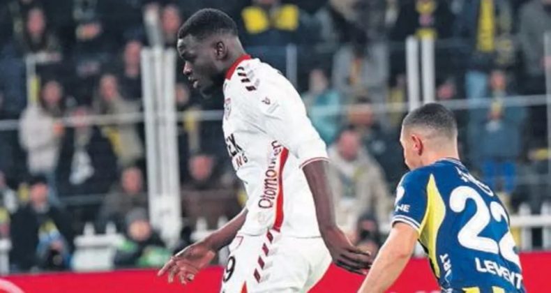 Tedesco 61&rsquo;de yanlıştan d&ouml;nd&uuml;