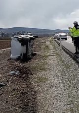 Tokat&rsquo;ta Kaza Yapan Otomobil Devrildi: 3 Yaralı